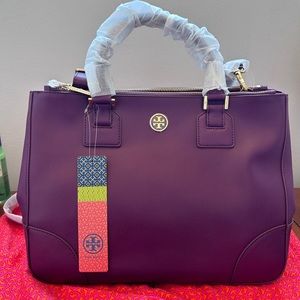 Robinson Tote.  Brand new.  Still in original wrapping and dust bag included.